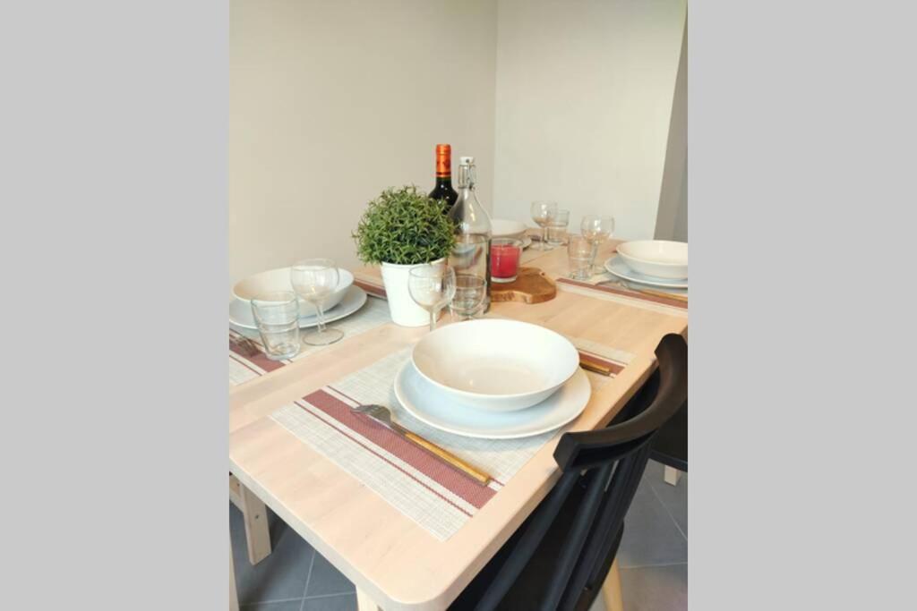 Les Grumes, Centre Ville, Jardin,Self Check-In, Freewifi, Netflix Compiegne Bagian luar foto